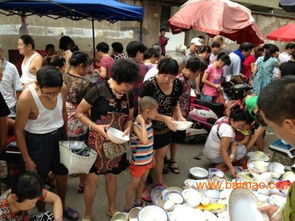 地摊新潮流 论斤称卖的密胺仿陶瓷餐具